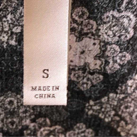 Knox Rose‎ Tunic Dress Size S 100% Rayon Tie Neck with Tassels Crochet Bell Slvs - Picture 9 of 10